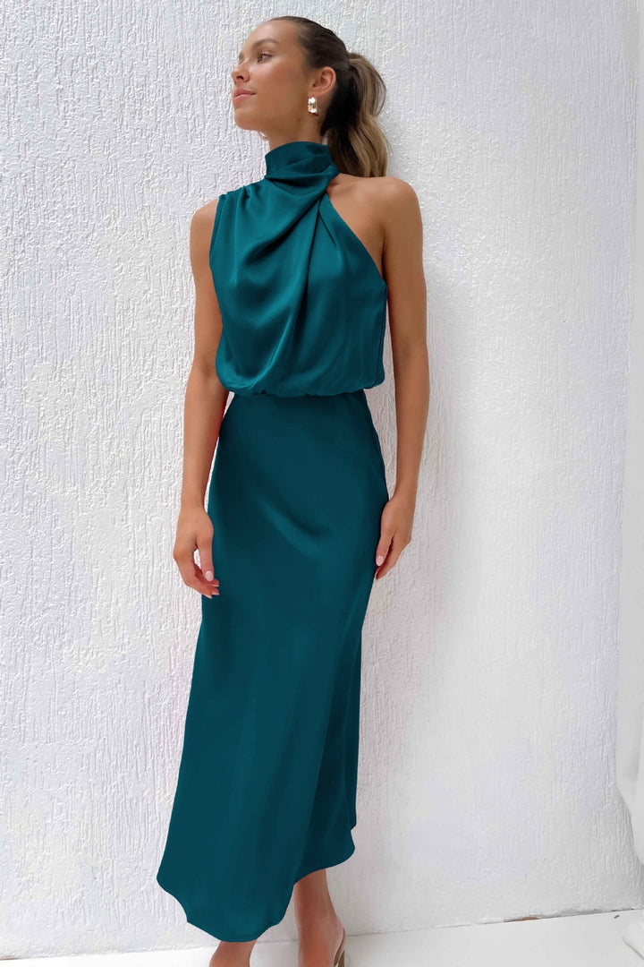 Nukka | Elegant Satin Halter Dress – Graceful & Chic