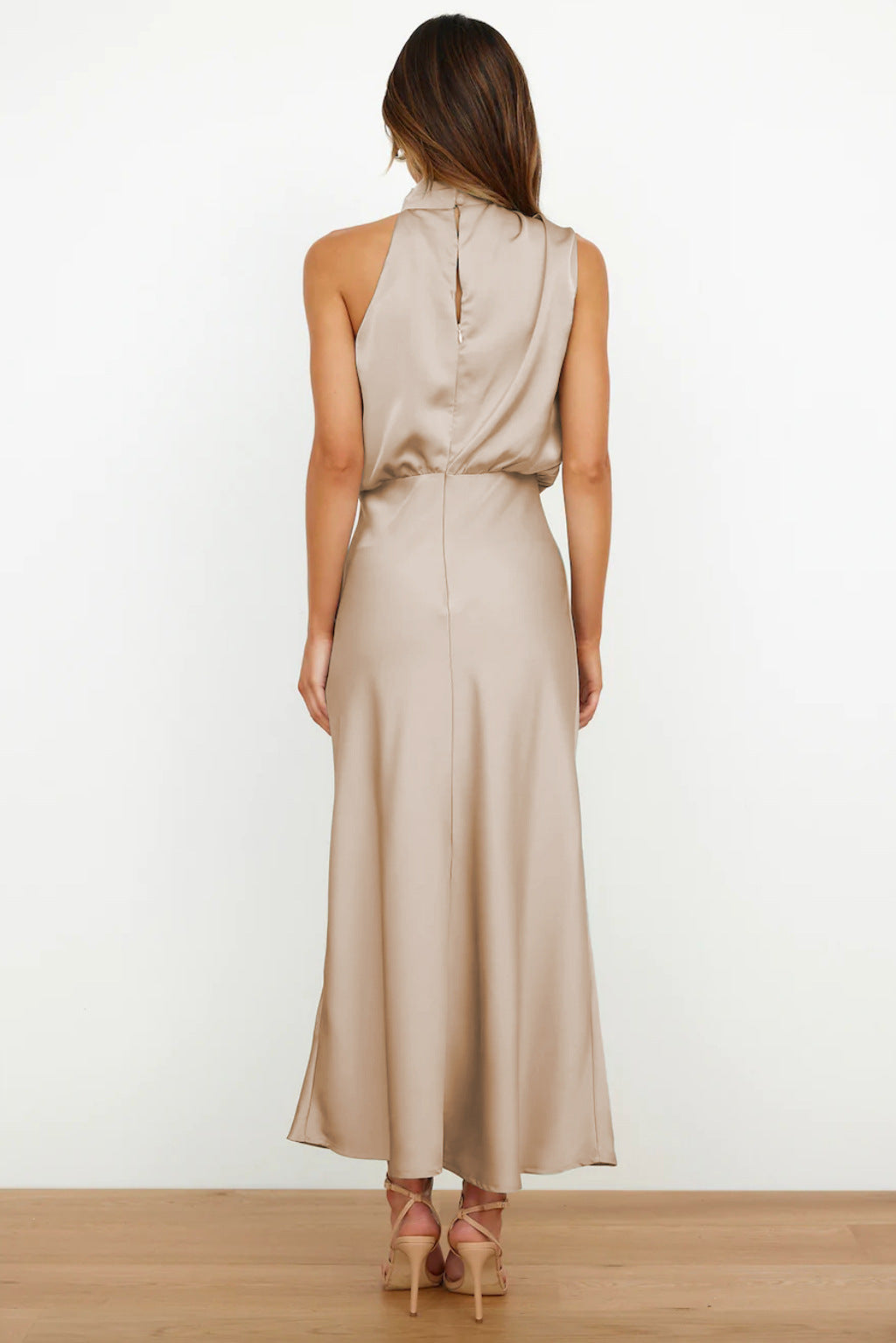 Nukka | Elegant Satin Halter Dress – Graceful & Chic