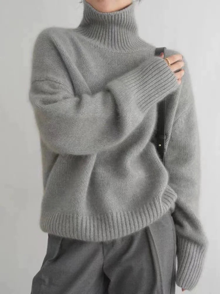 Livia™ - Luxe Knit Turtleneck