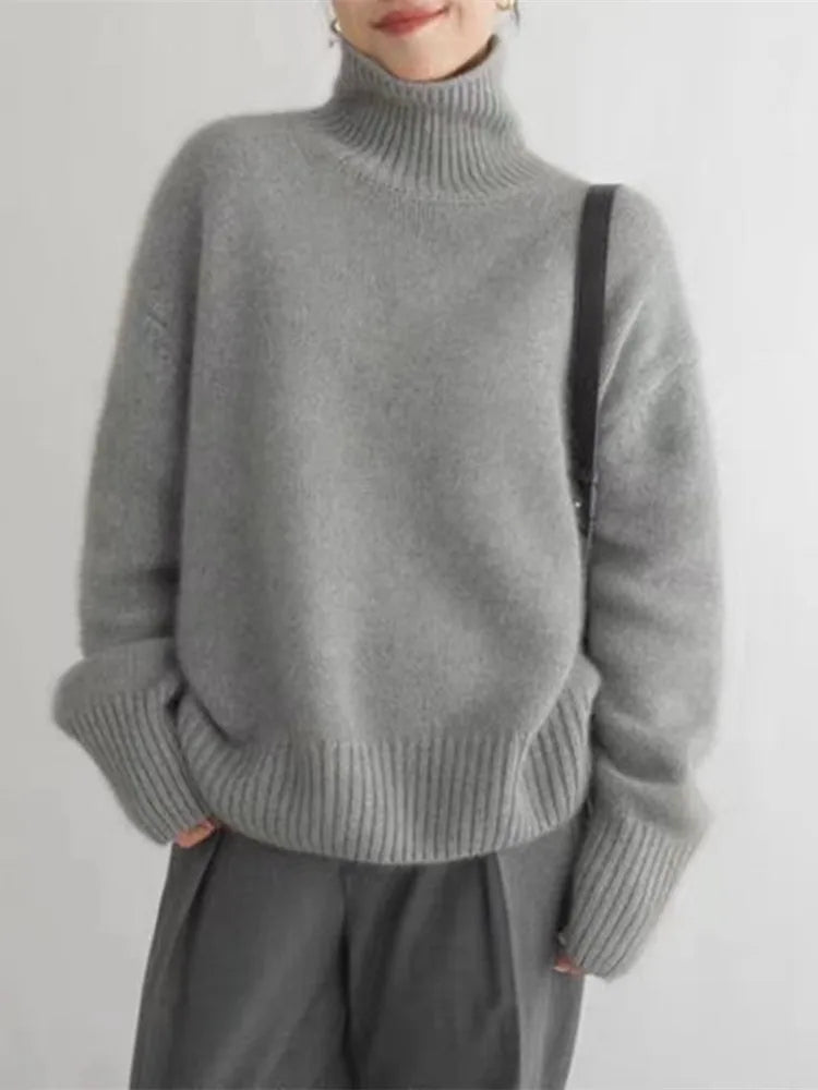 Livia™ - Luxe Knit Turtleneck