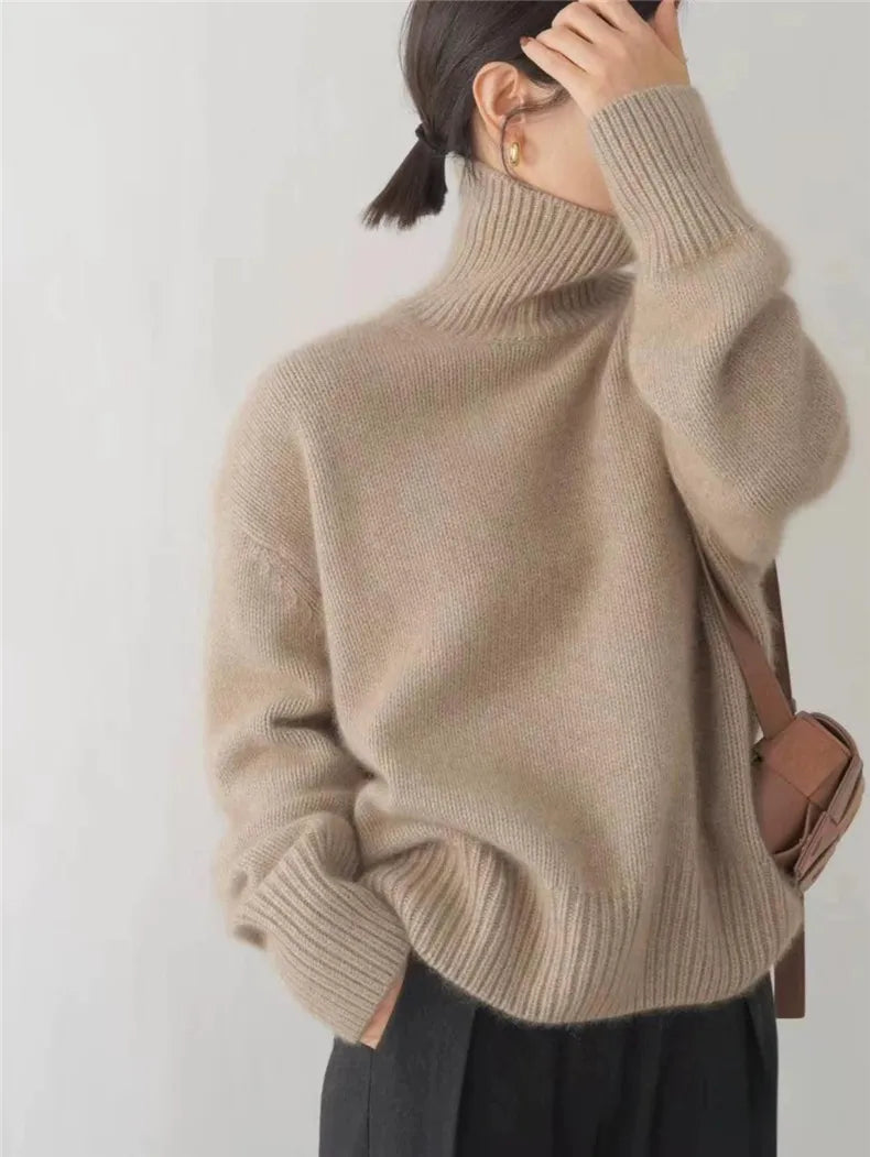 Livia™ - Luxe Knit Turtleneck