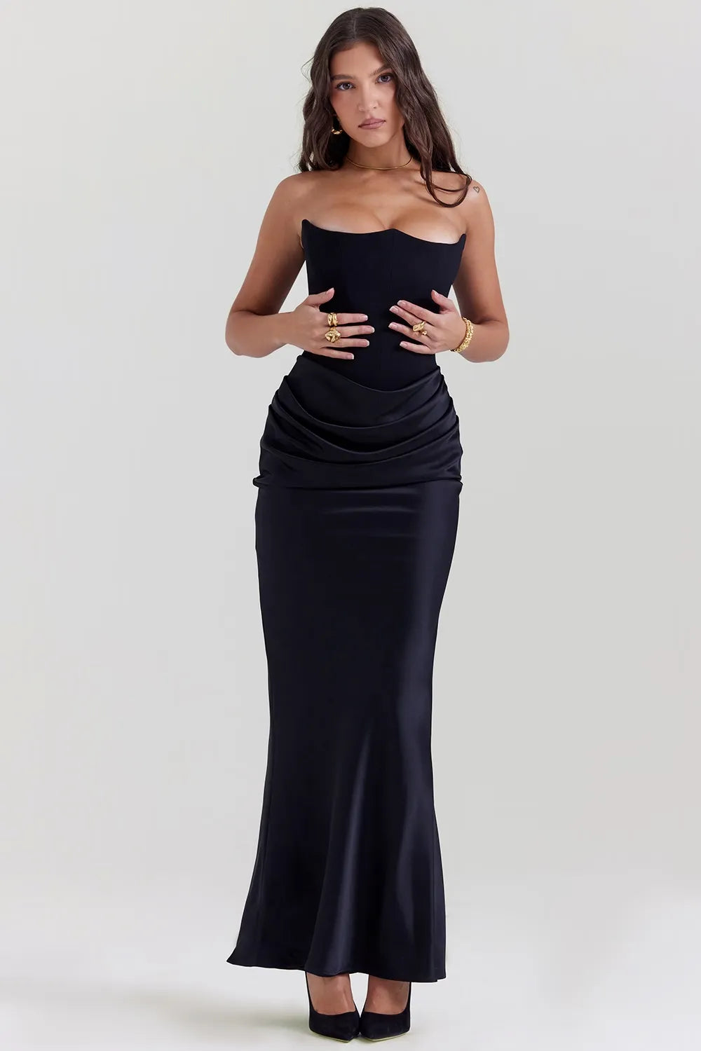 Victoria Noir | Sophisticated Black Maxi Dress